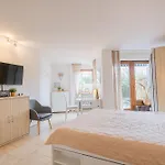 Apartman Ferienwohnpark Ein-zimmer-apartment 55 08 Immenstaad am Bodensee